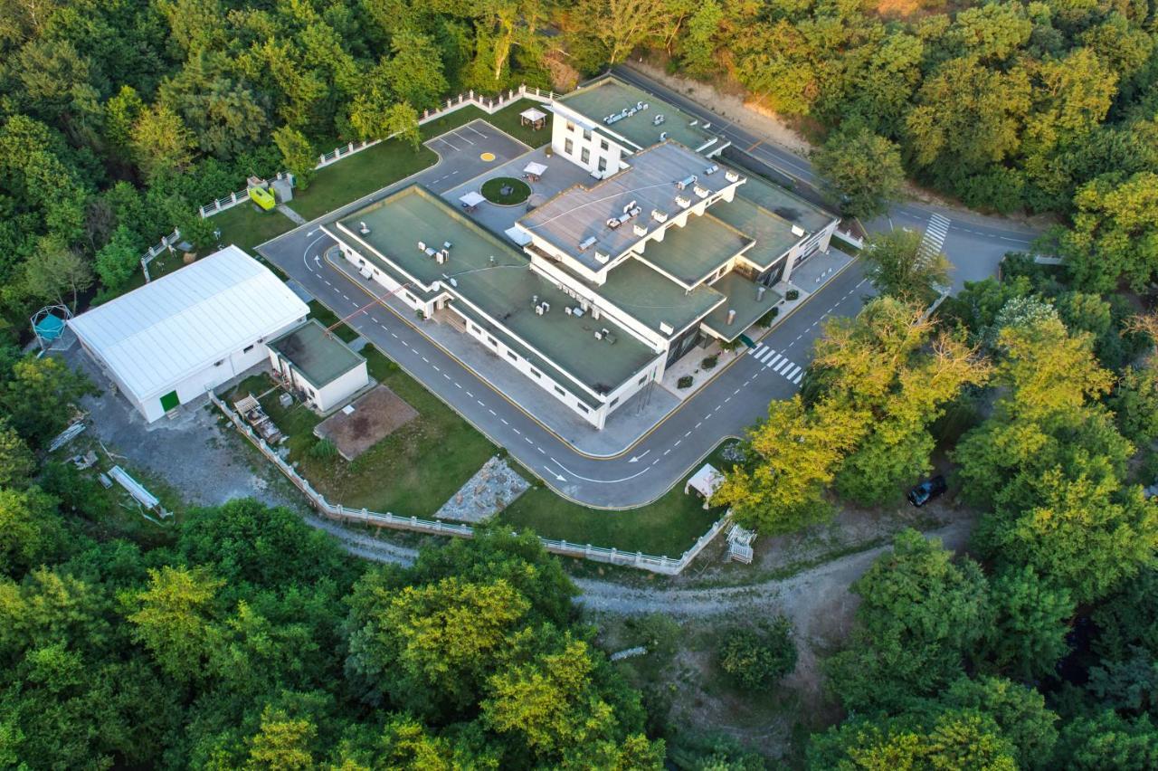 Chukhur Gabala Museum Hotel ภายนอก รูปภาพ