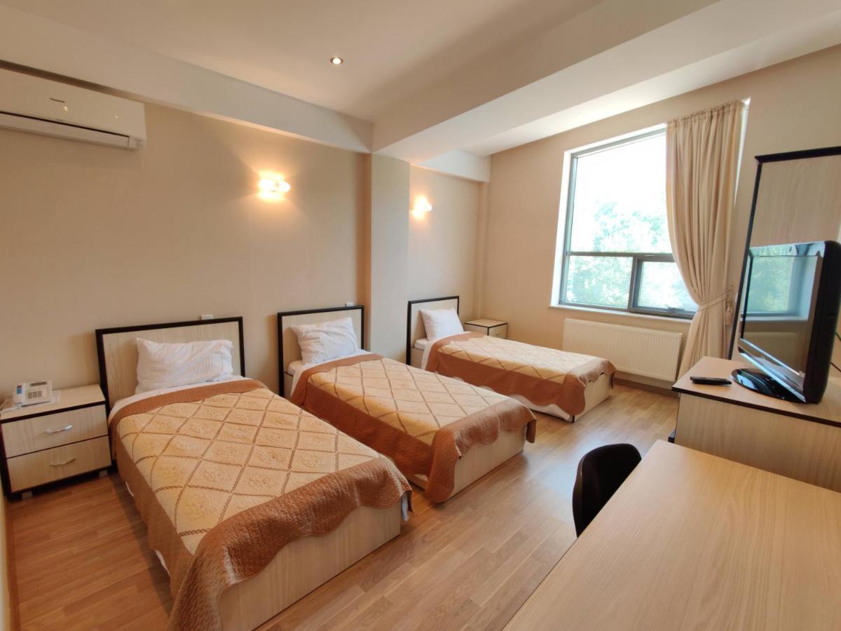 Chukhur Gabala Museum Hotel ภายนอก รูปภาพ